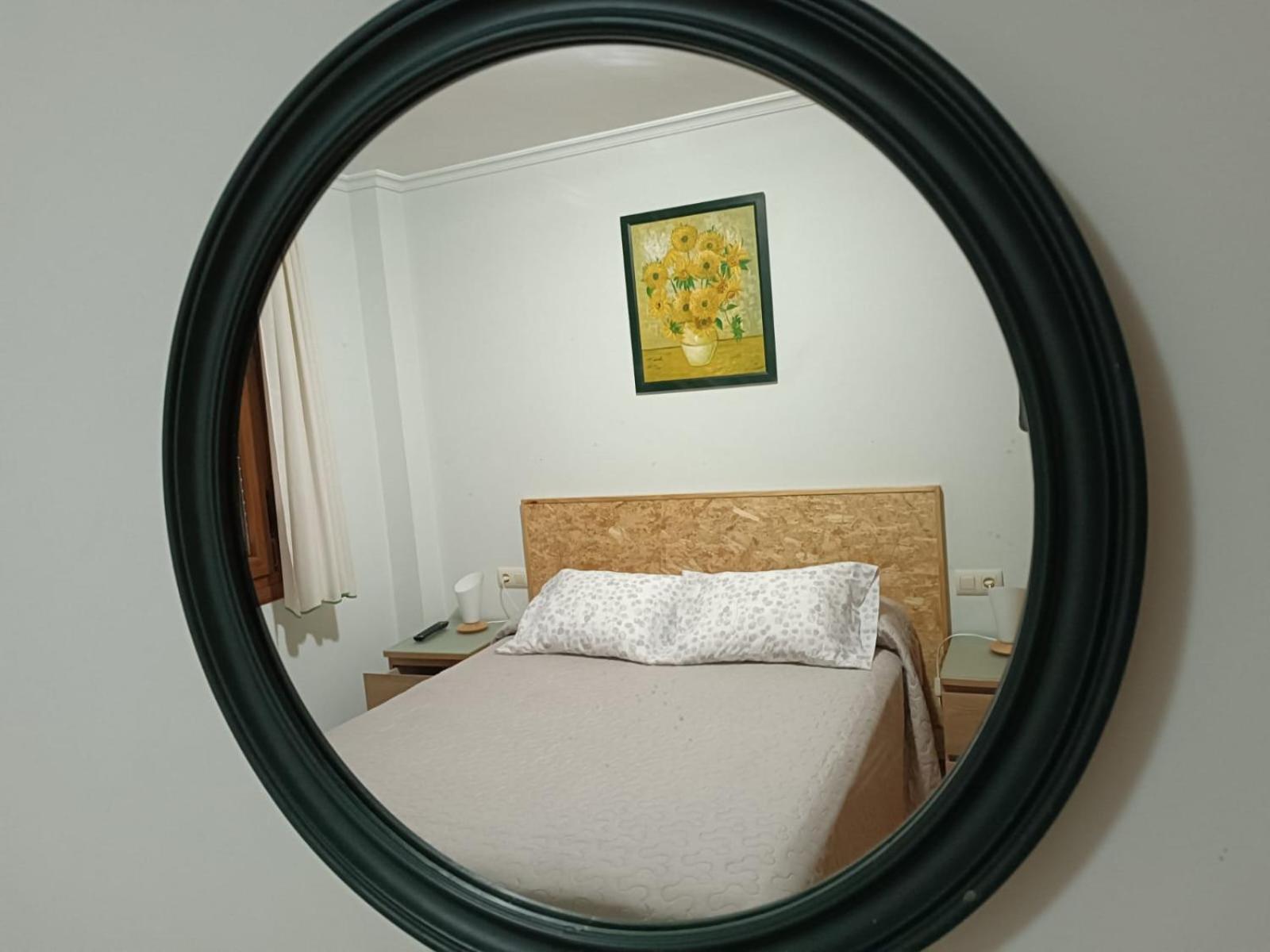 Rooms Peregrinos A Casa Alicia Rosal Luaran gambar