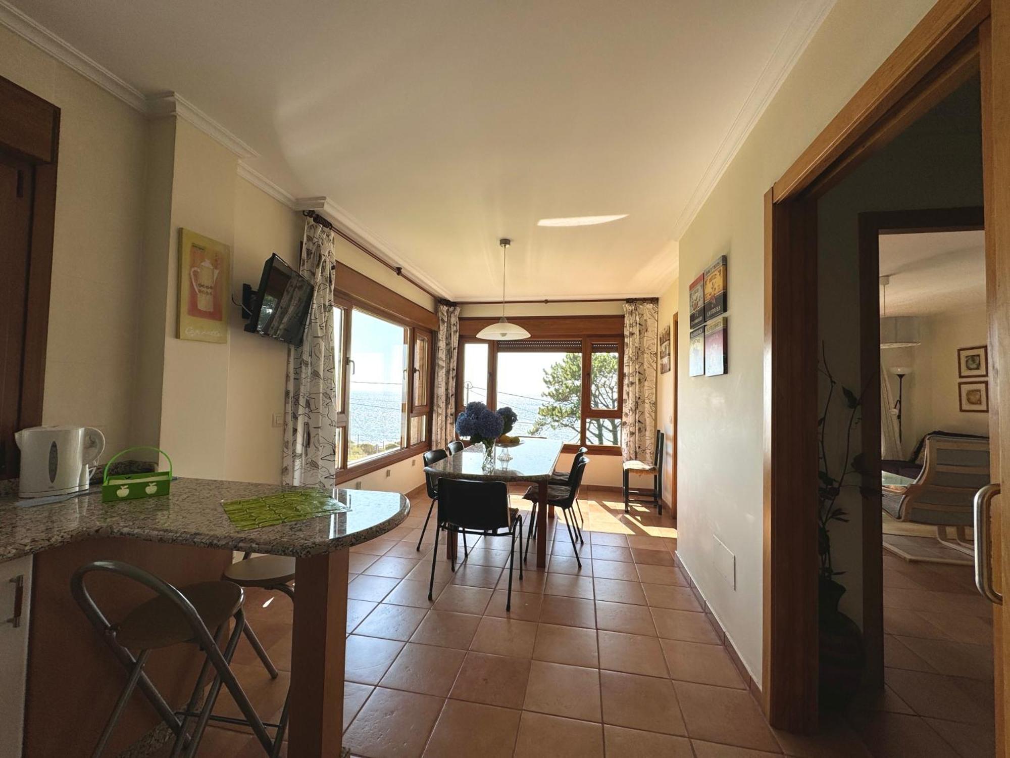 Rooms Peregrinos A Casa Alicia Rosal Luaran gambar